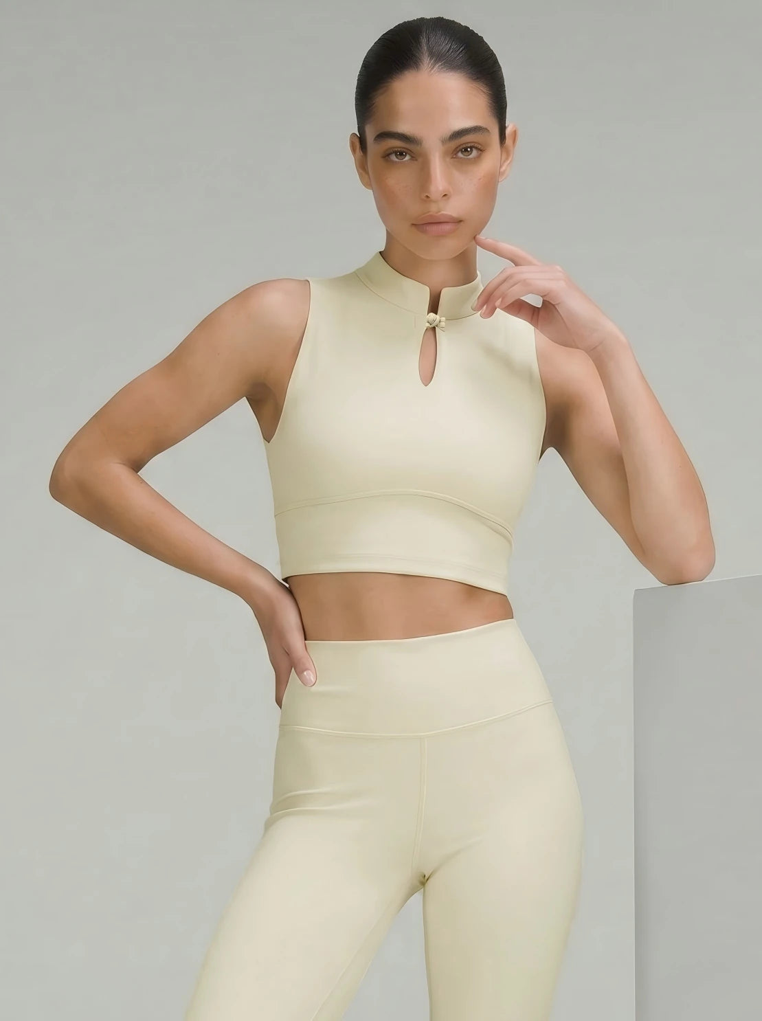 Eunfew Aura Breath Top | Cropped Mandarin Collar Yoga Tank (Keyhole Detail) EUNFEW