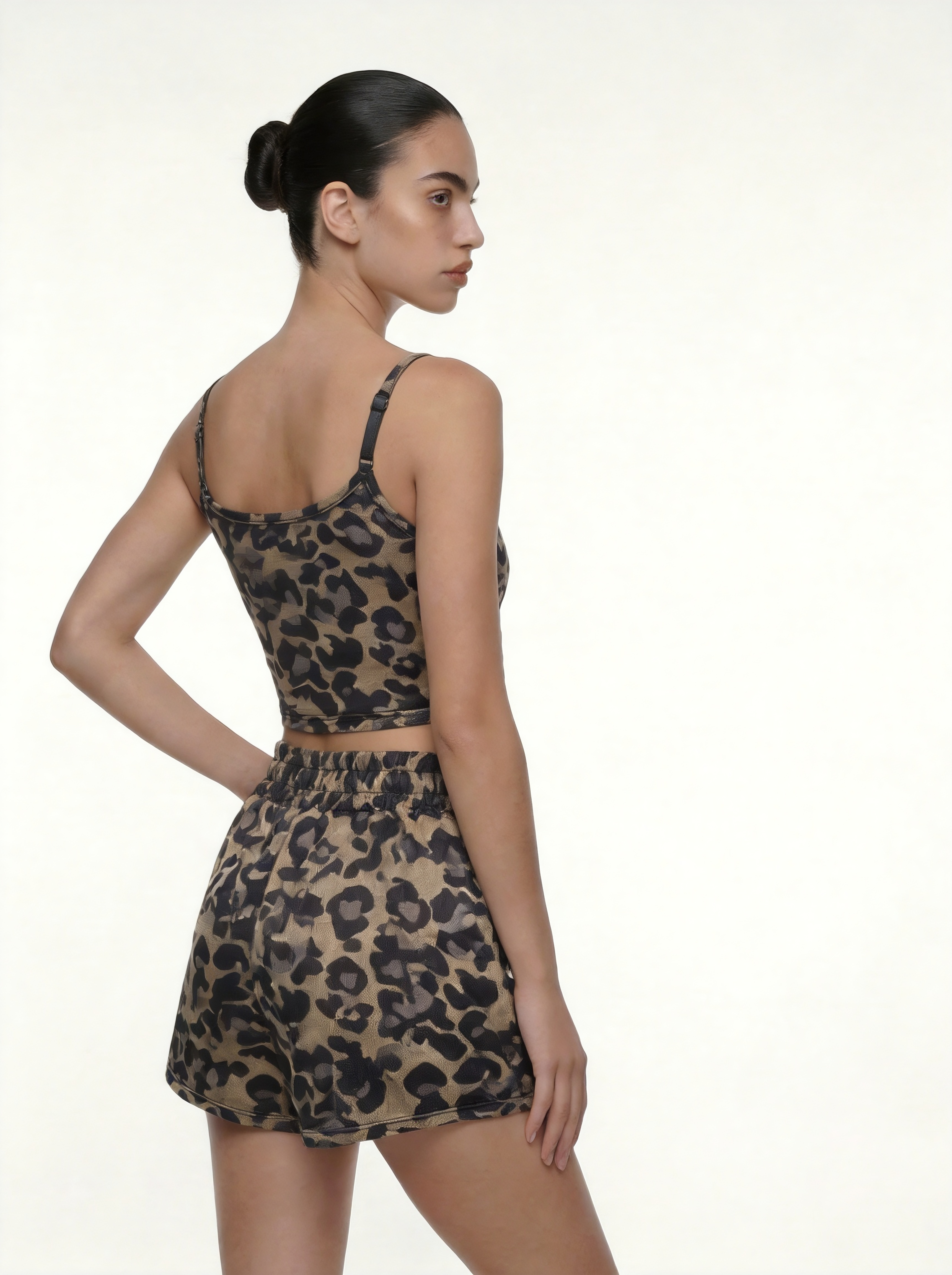 Eunfew Flow Ā· Leopard Sensory-Free Yoga Set EUNFEW