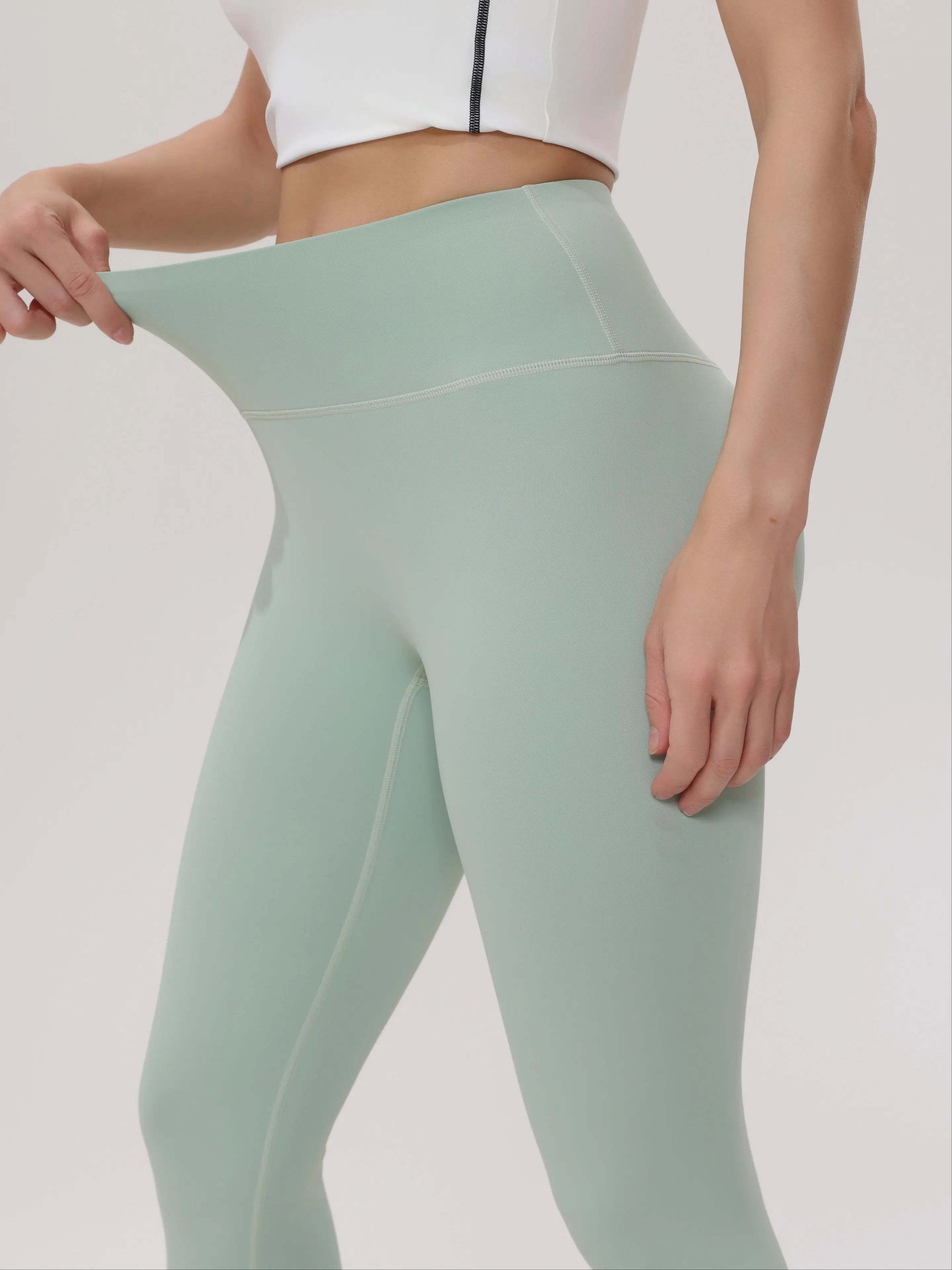 Eunfew Sensory-Free Elastic Peach Lift Yoga Pants EUNFEW