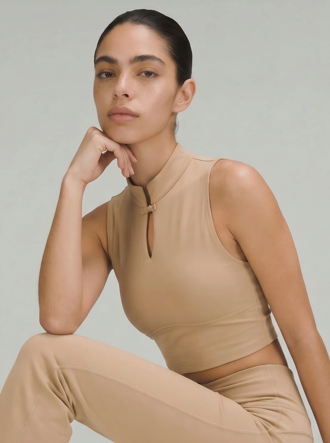 Eunfew Aura Breath Top | Cropped Mandarin Collar Yoga Tank (Keyhole Detail) EUNFEW