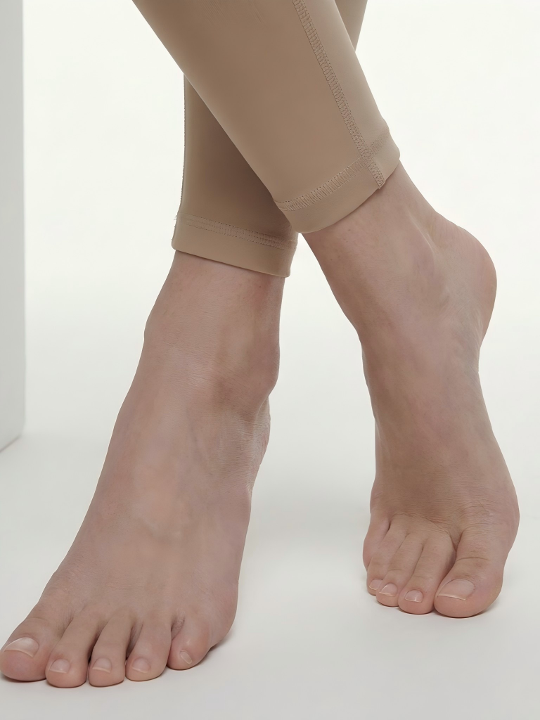 Eunfew | Camellia-Scented Sculpting Leggings EUNFEW